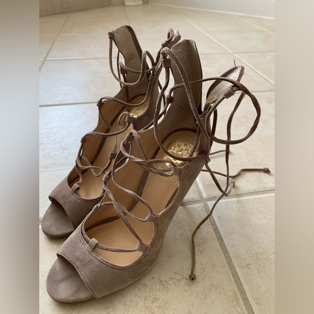 Vince Camuto